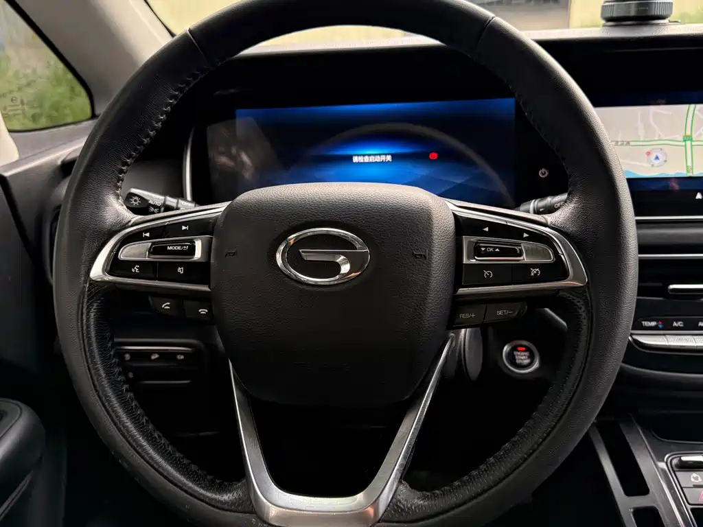 GAC Motor Trumpchi M6 — фото 18