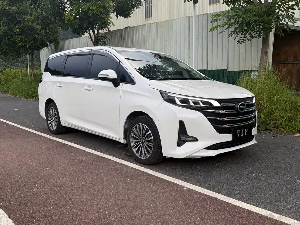 GAC Motor Trumpchi M6 — фото 3