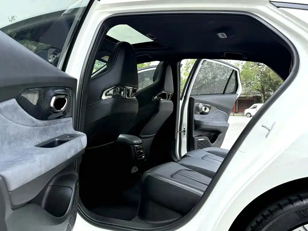 GAC Motor Shadow Leopard — фото 6