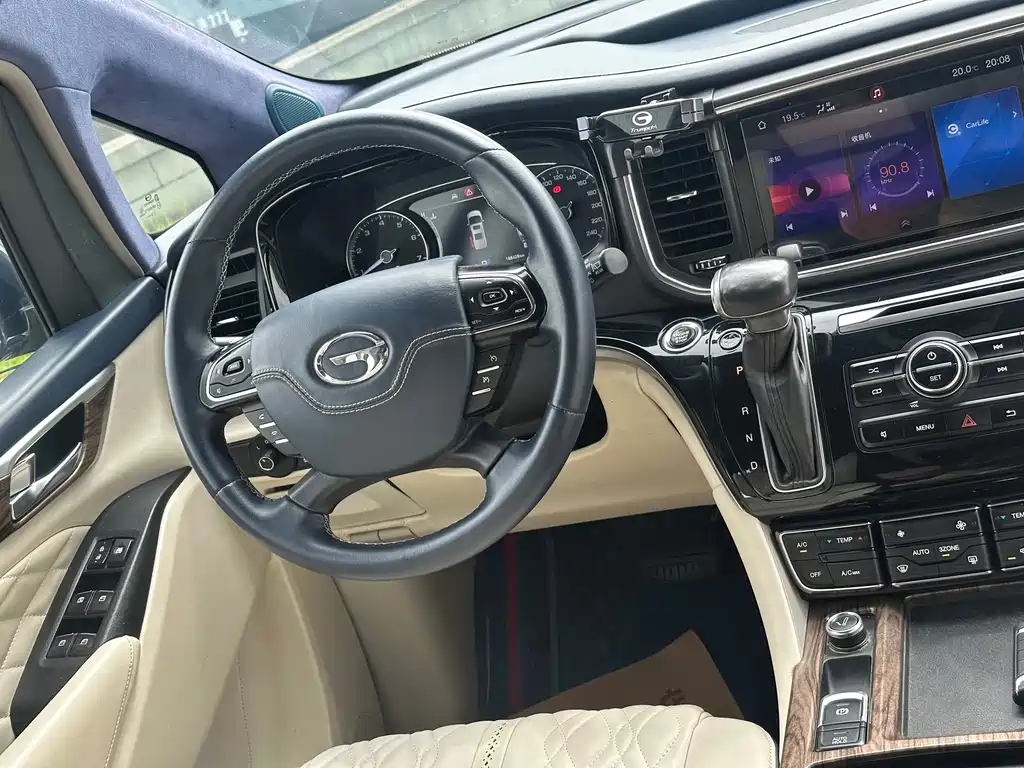 GAC Motor Trumpchi M8 — фото 8