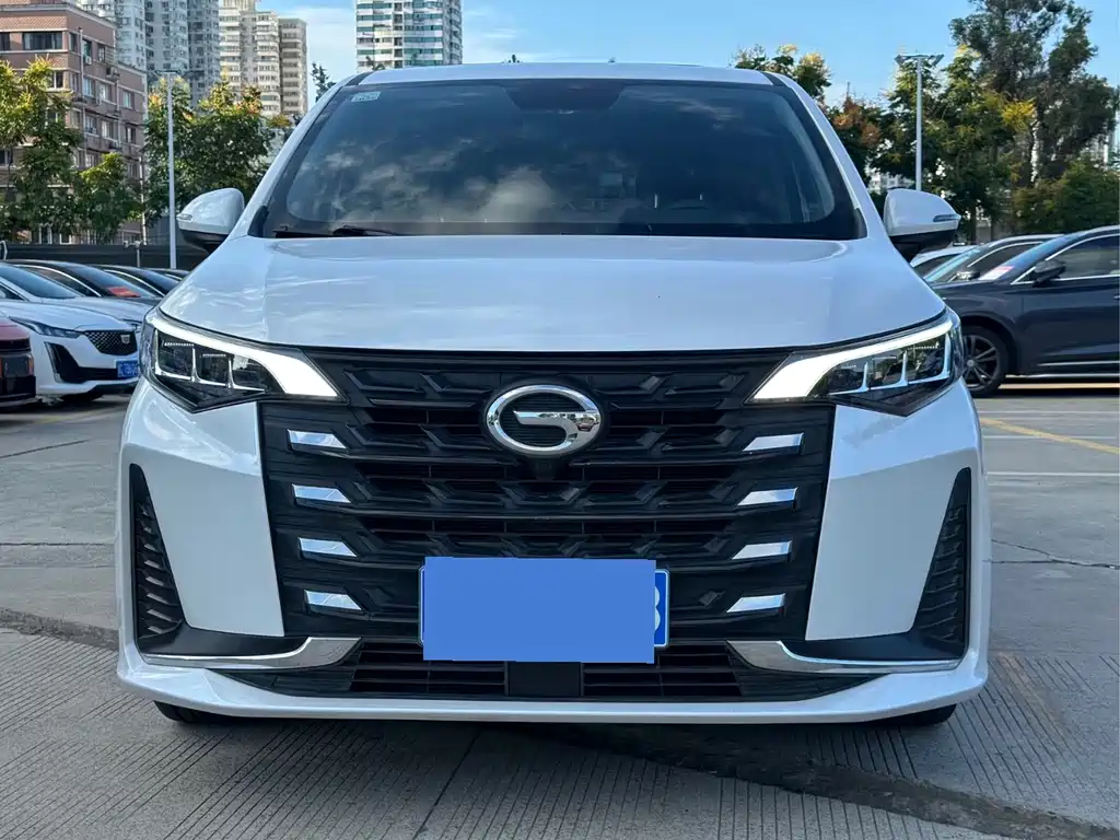 GAC Motor Trumpchi M6 — фото 2