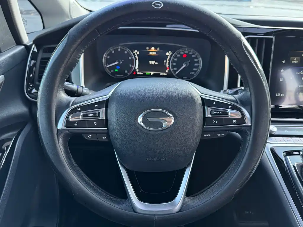 GAC Motor Trumpchi M8 — фото 14