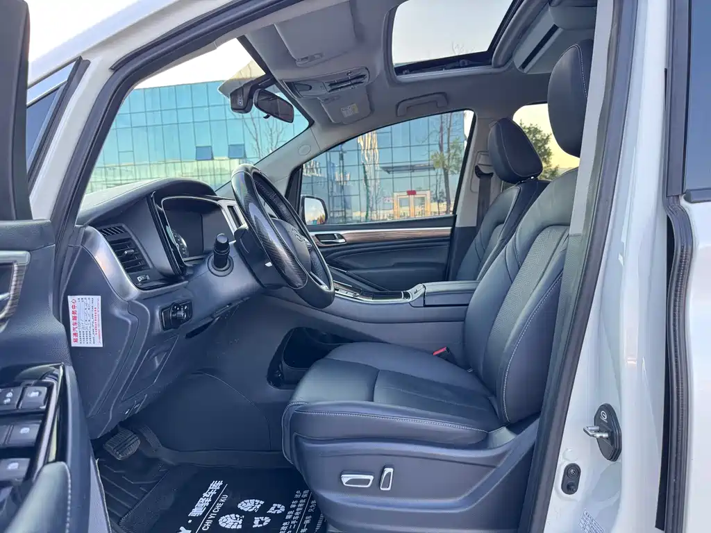 GAC Motor Trumpchi M8 — фото 10