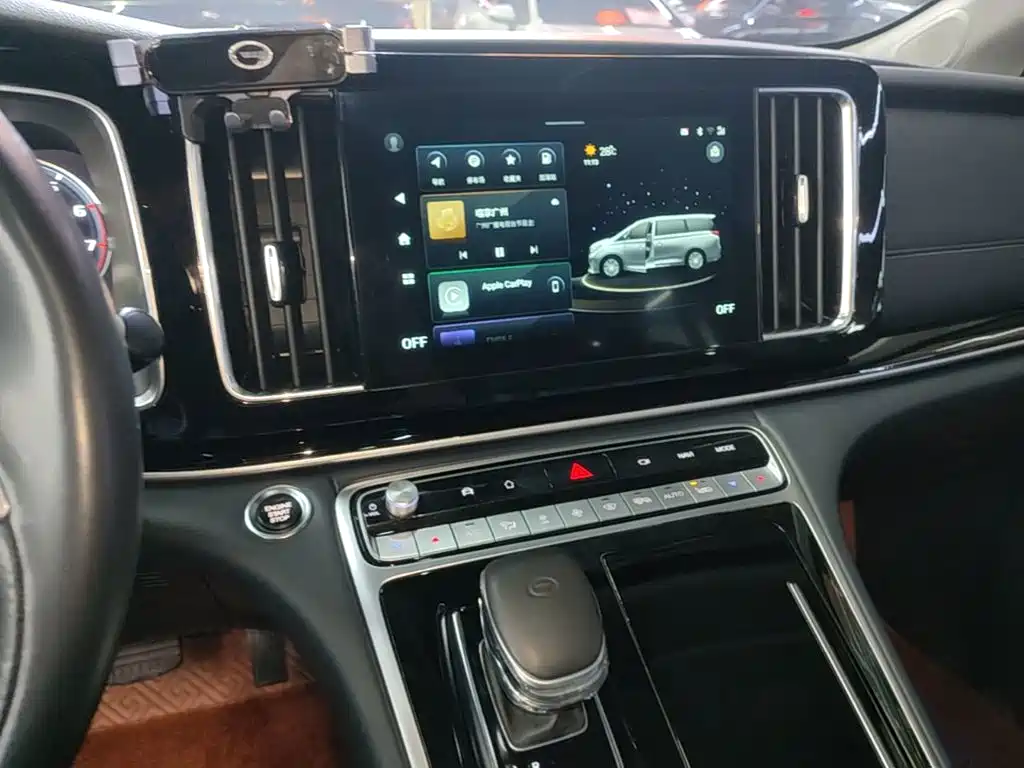 GAC Motor Trumpchi M8 — фото 13