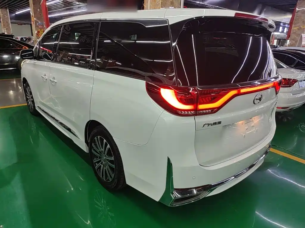 GAC Motor Trumpchi M8 — фото 5