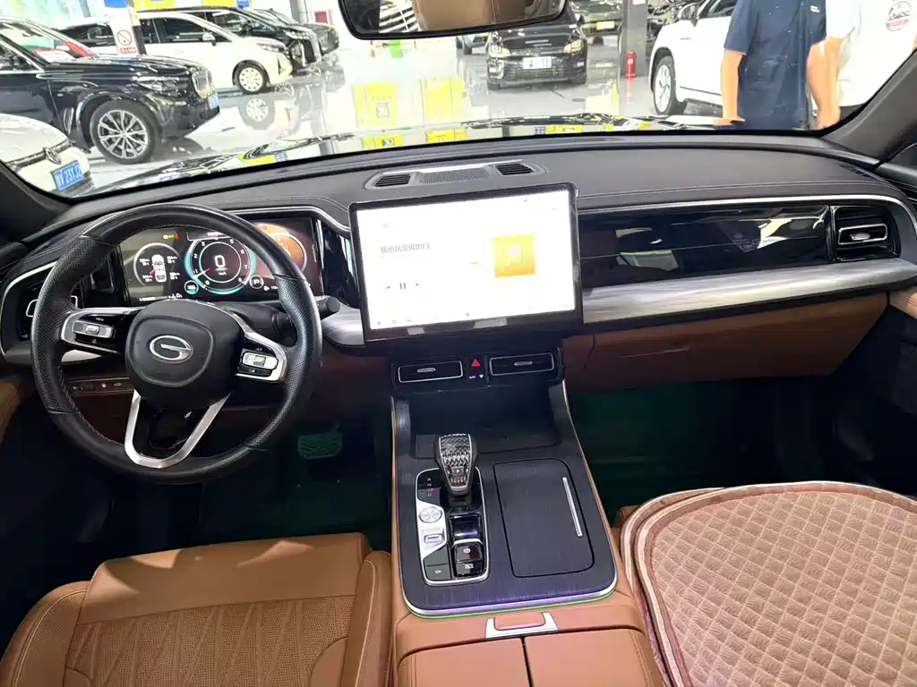 GAC Motor Trumpchi GS8 — фото 7