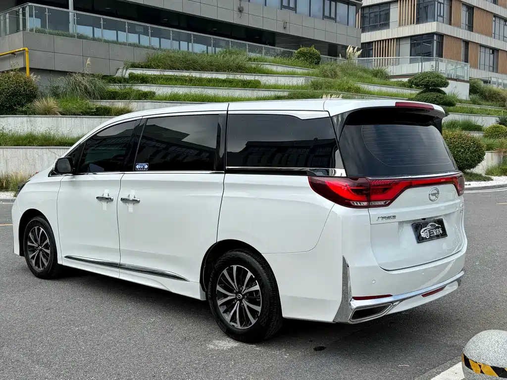 GAC Motor Trumpchi M8 — фото 7