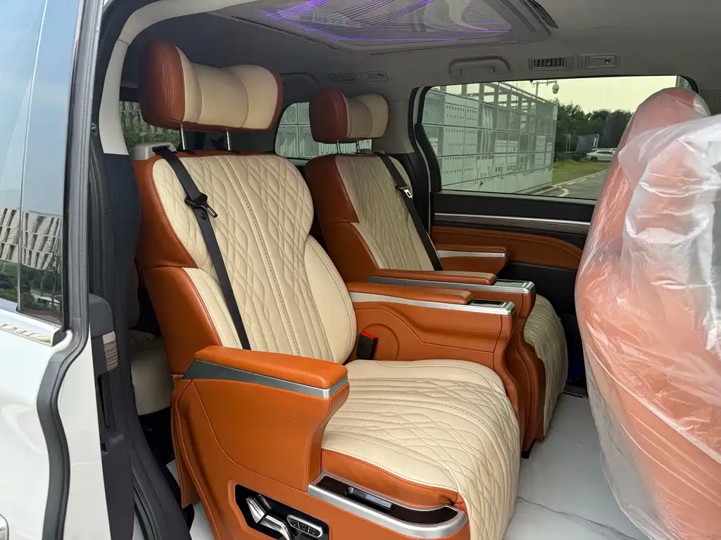 GAC Motor Trumpchi M8 — фото 10