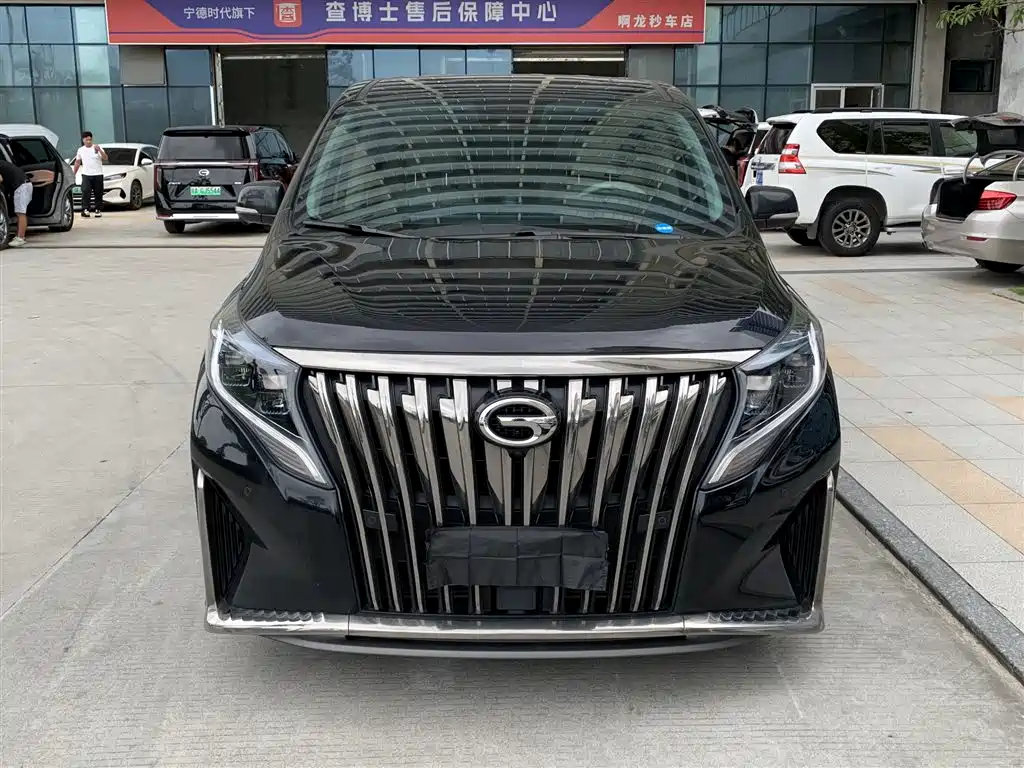 GAC Motor Trumpchi M8 — фото 2