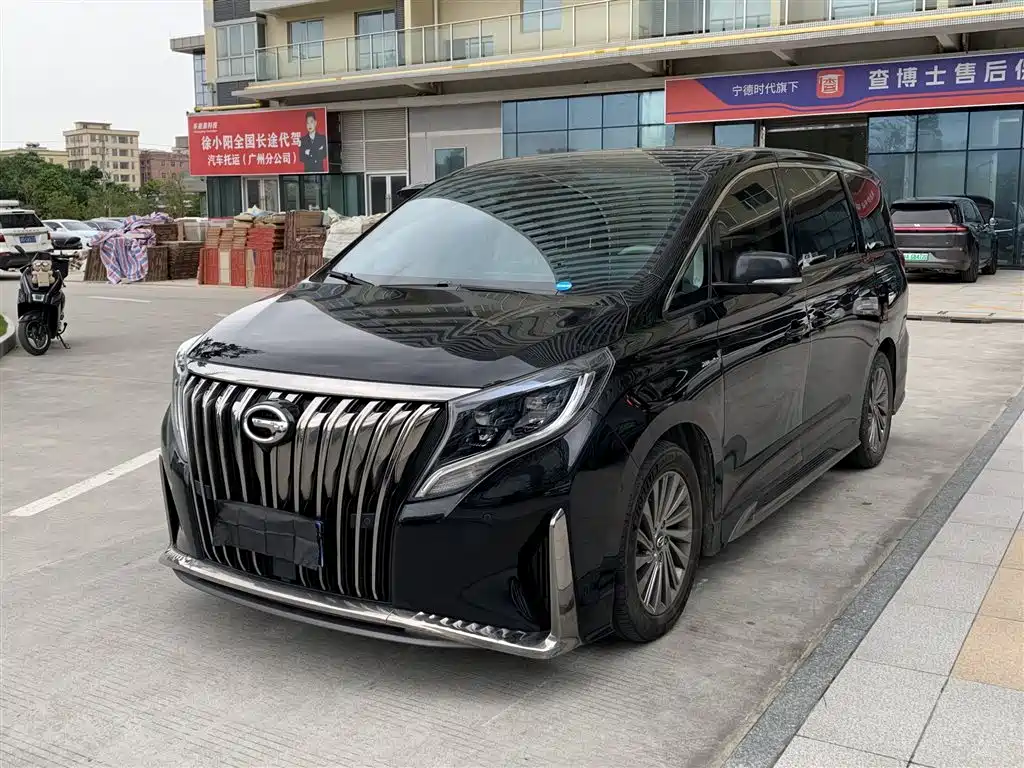 GAC Motor Trumpchi M8