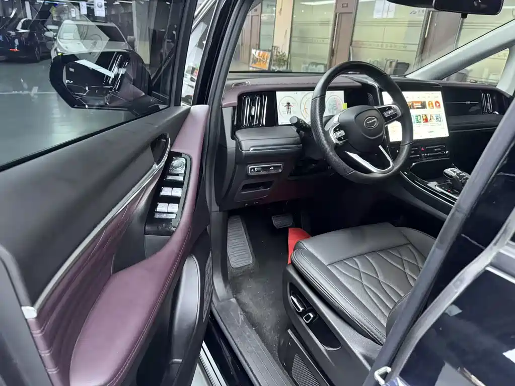 GAC Motor Trumpchi M8 — фото 4