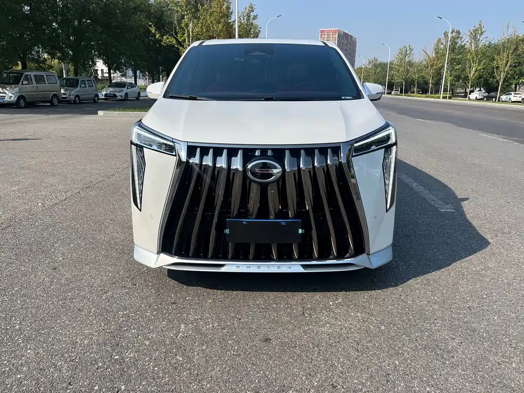 GAC Motor Trumpchi M8 — фото 2
