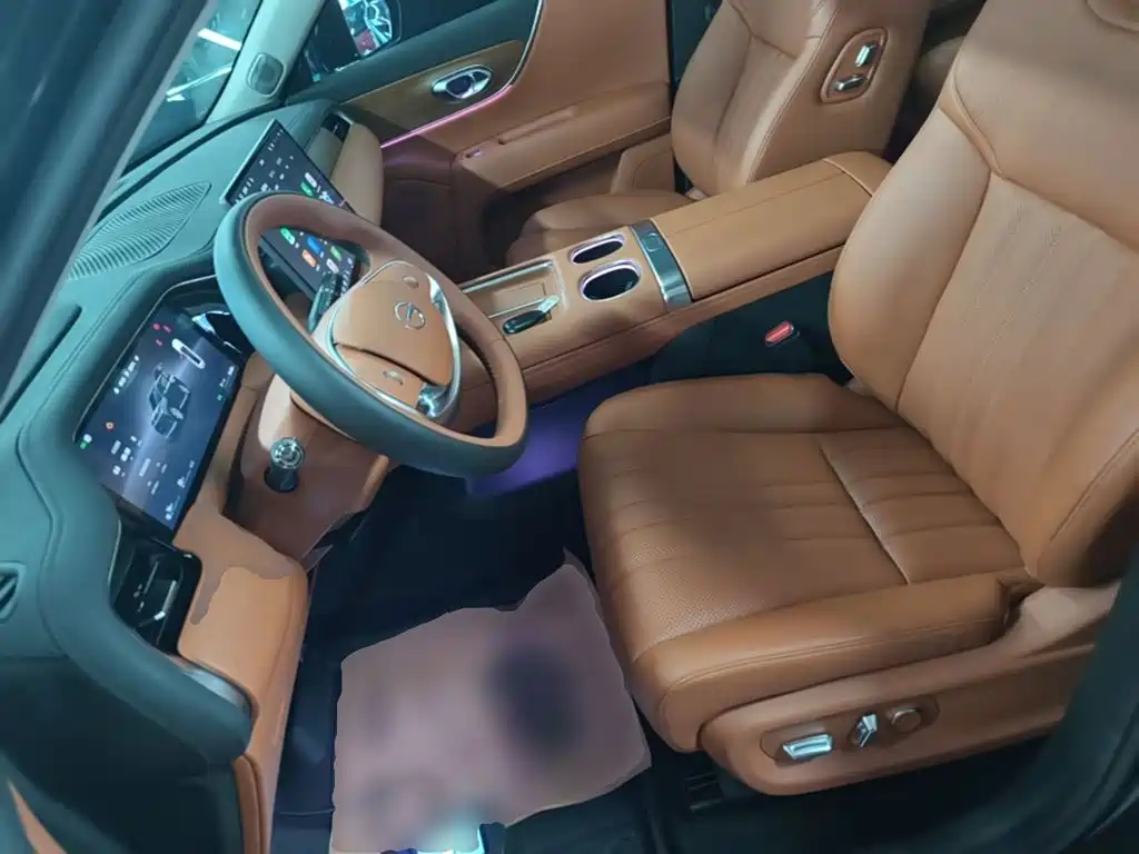 GAC Motor Trumpchi Xiangwang S9 — фото 11