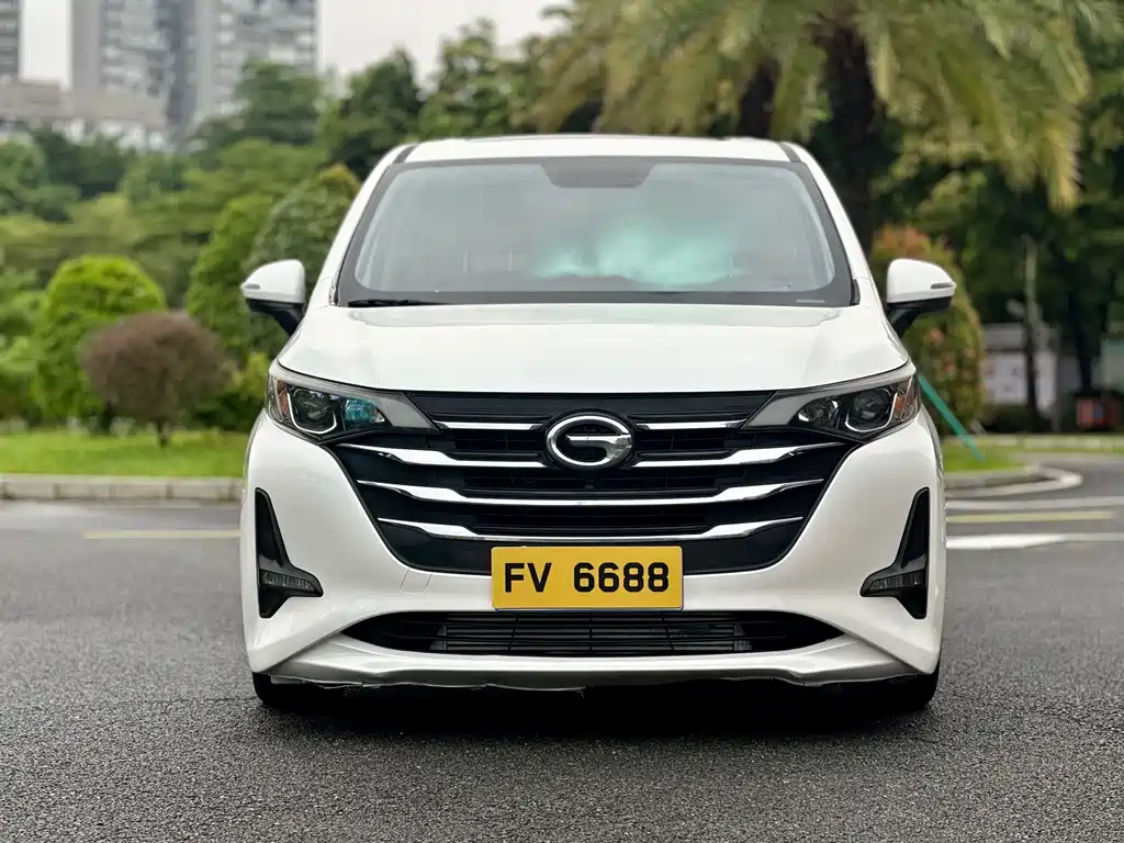 GAC Motor Trumpchi M6 — фото 2