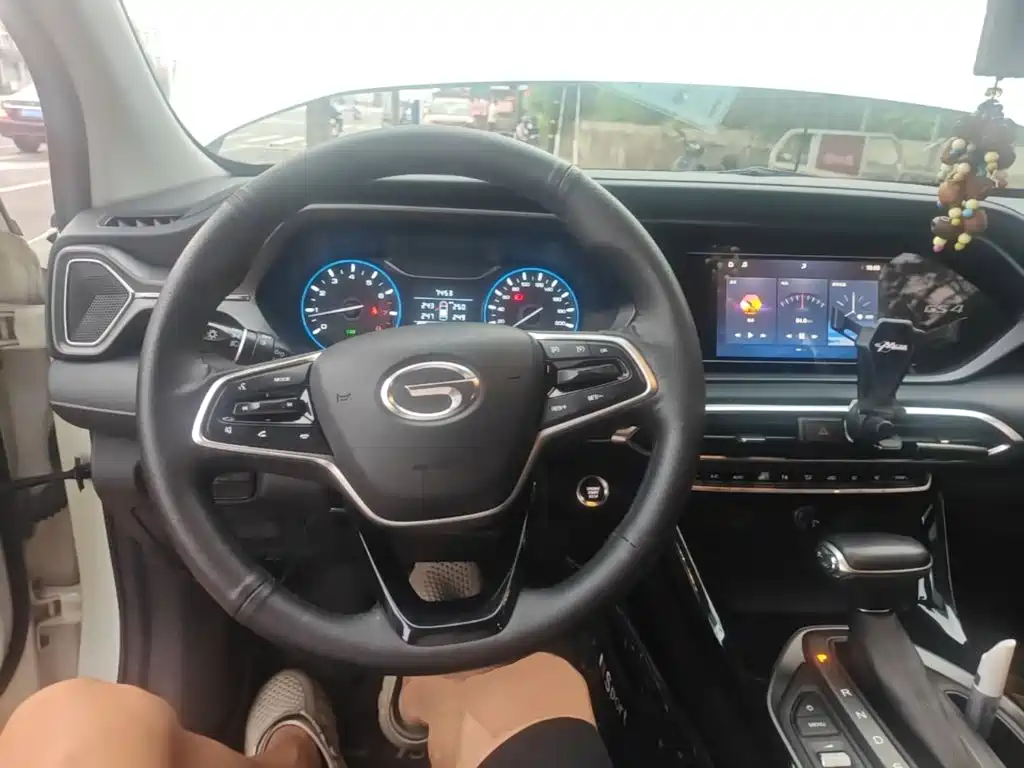 GAC Motor Trumpchi GS4 — фото 11