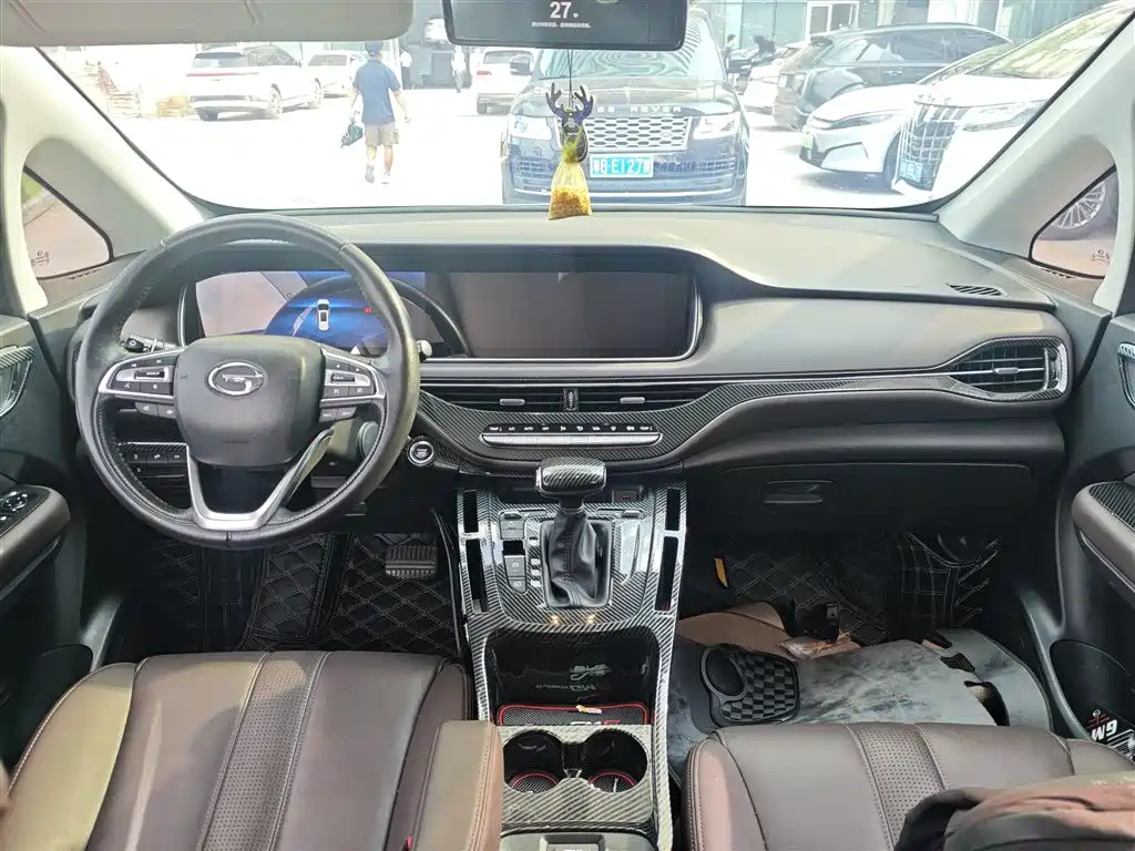 GAC Motor Trumpchi M6 — фото 9