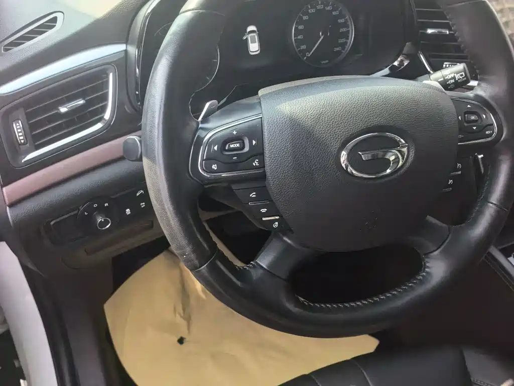 GAC Motor Trumpchi GS8 — фото 8