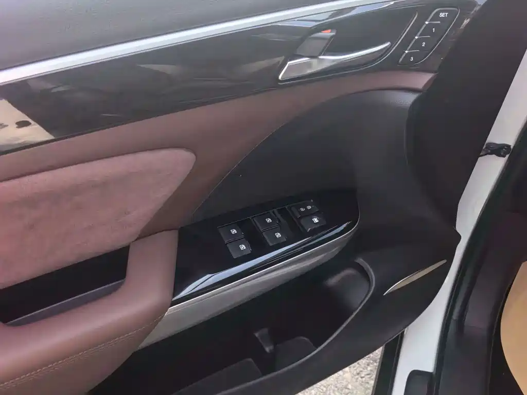 GAC Motor Trumpchi GS8 — фото 9