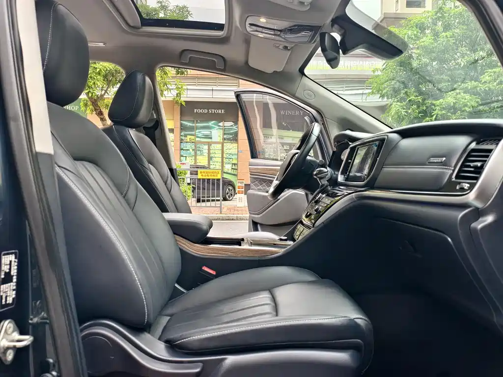 GAC Motor Trumpchi M8 — фото 24