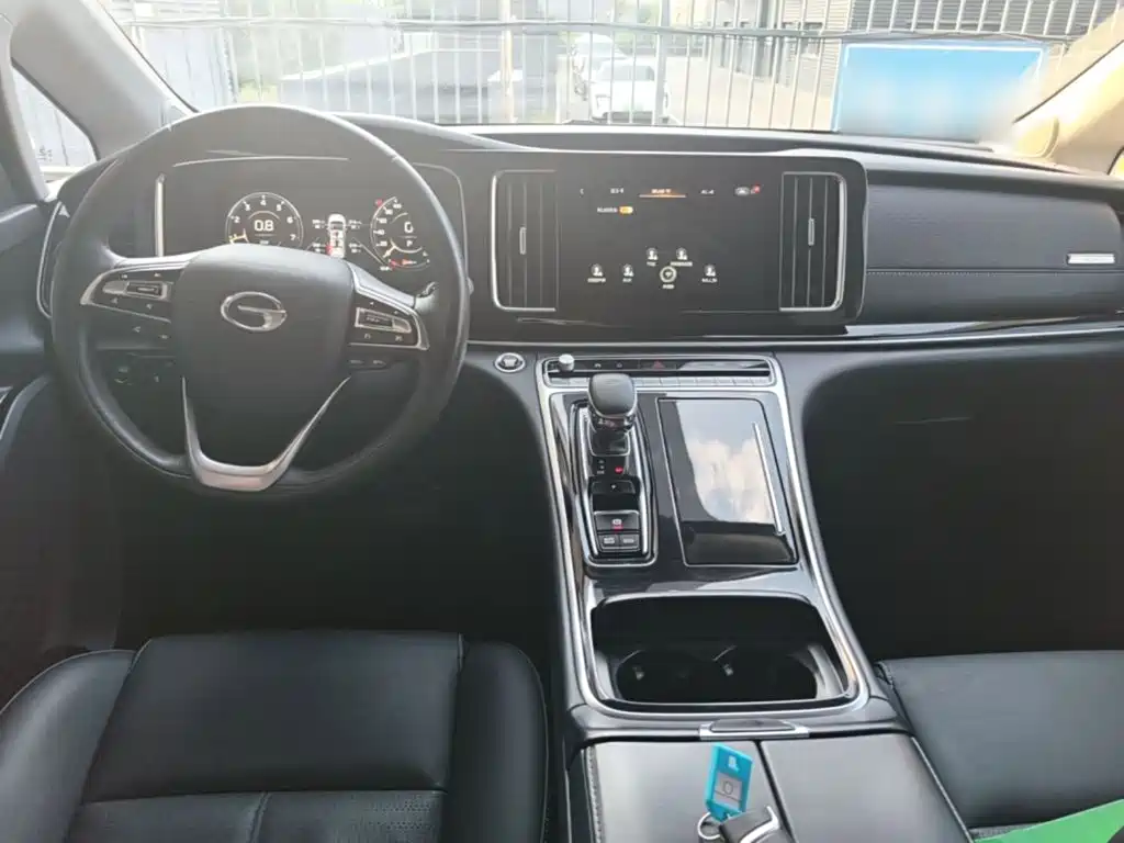 GAC Motor Trumpchi M8 — фото 6