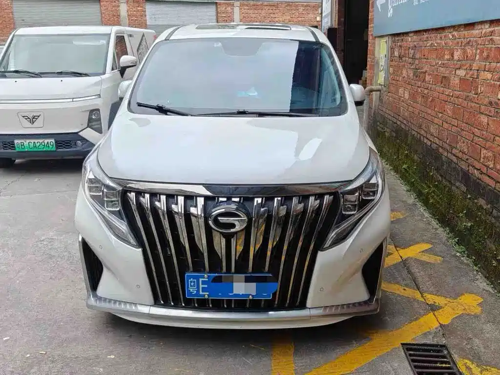 GAC Motor Trumpchi M8