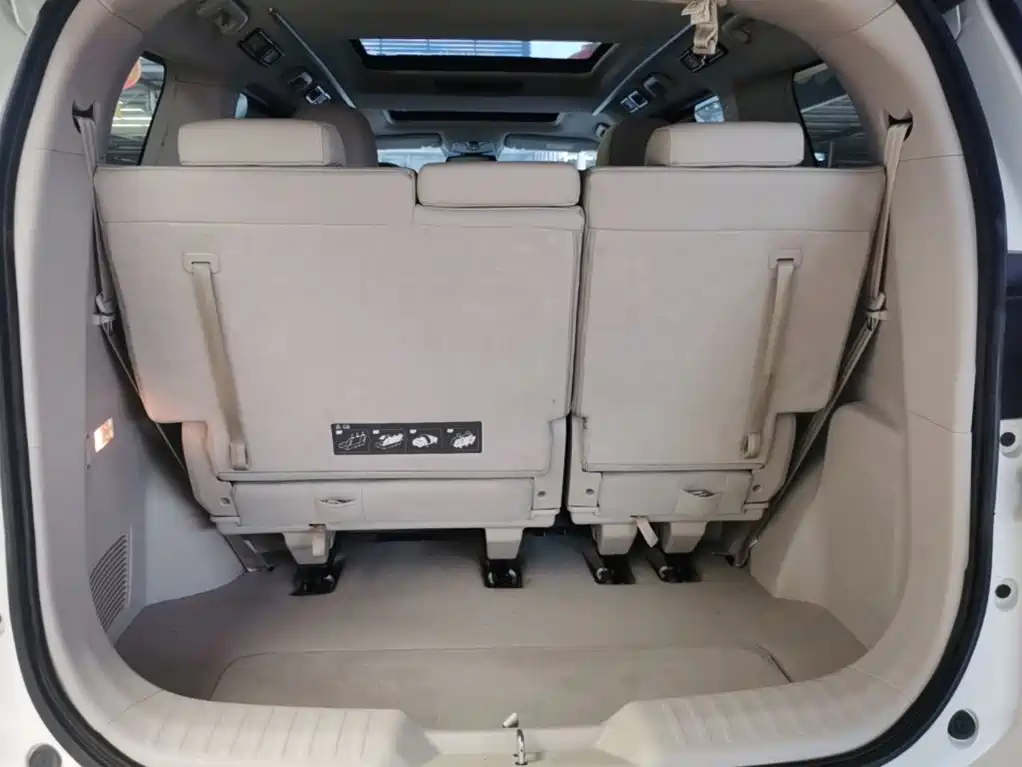 GAC Motor Trumpchi M8 — фото 19