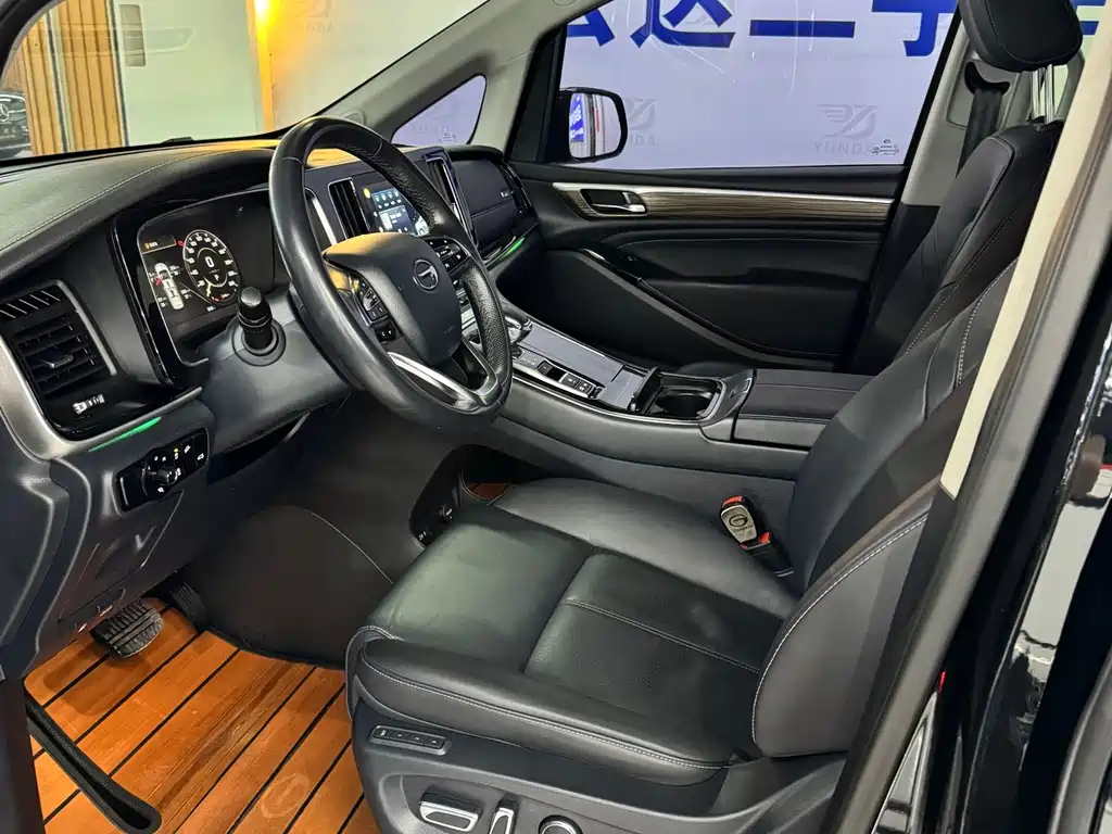 GAC Motor Trumpchi M8 — фото 4