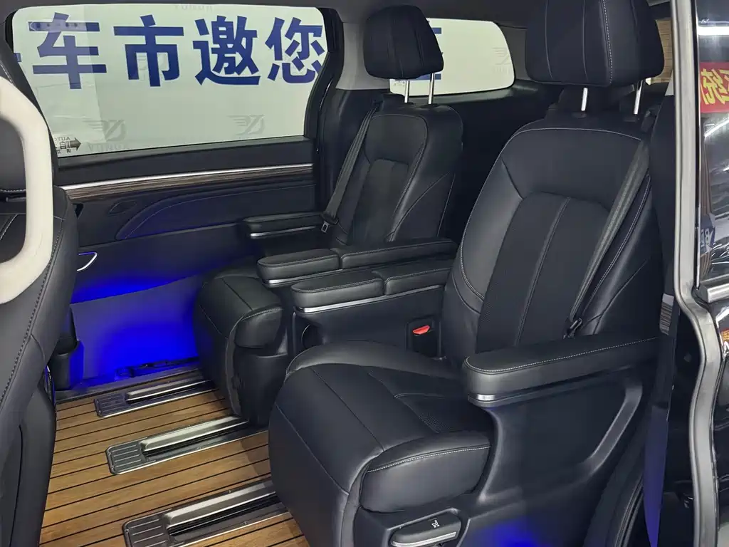 GAC Motor Trumpchi M8 — фото 5