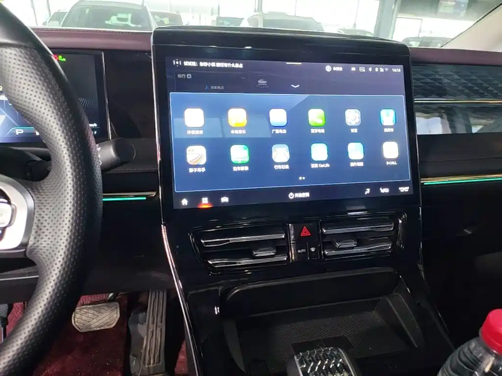 GAC Motor Trumpchi M8 — фото 13