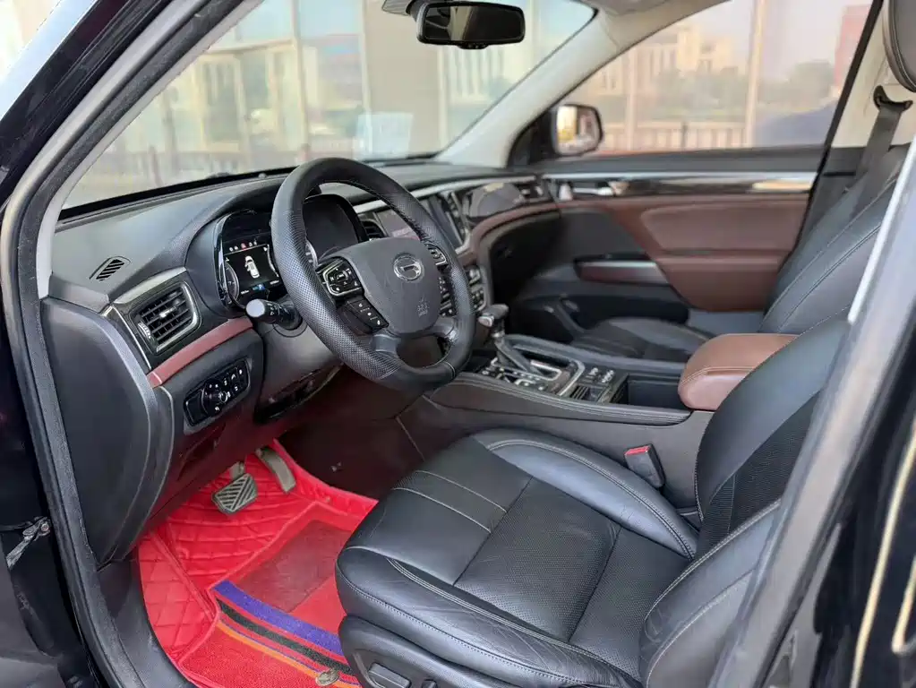 GAC Motor Trumpchi GS8 — фото 8