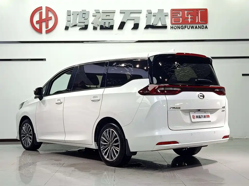 GAC Motor Trumpchi M6 — фото 6