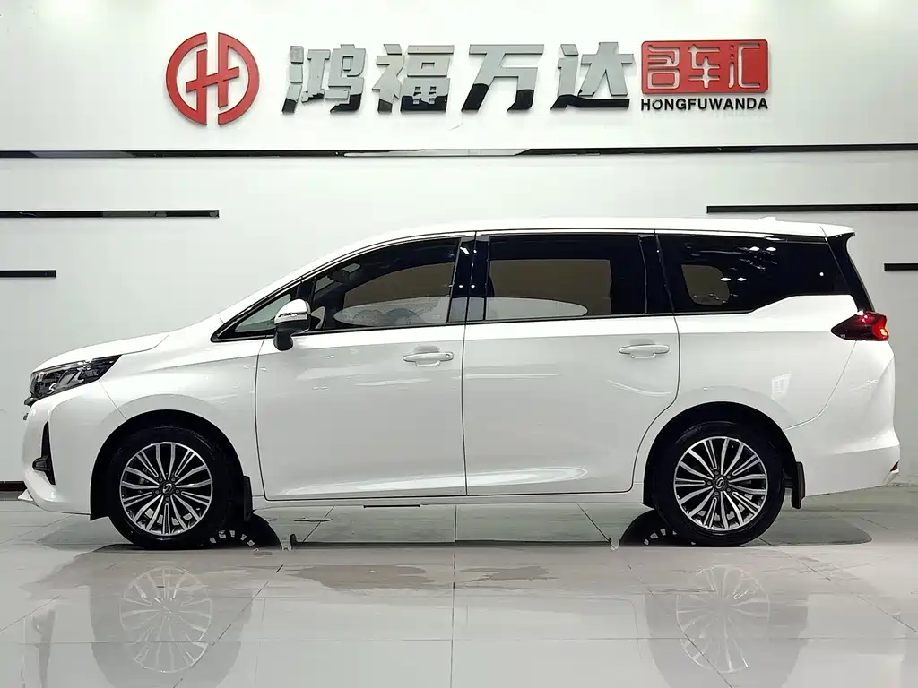 GAC Motor Trumpchi M6 — фото 7