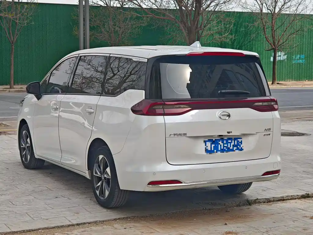 GAC Motor Trumpchi M6 — фото 7