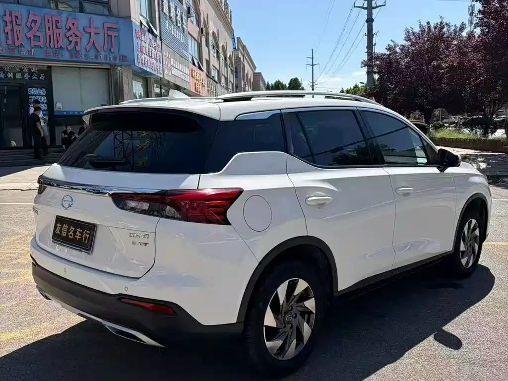 GAC Motor Trumpchi GS4 — фото 6
