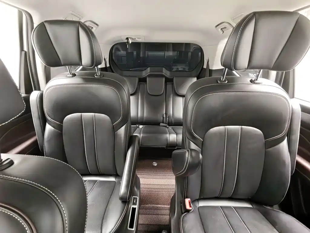 GAC Motor Trumpchi M6 — фото 17