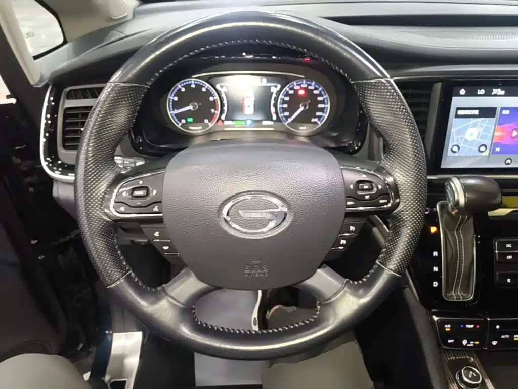 GAC Motor Trumpchi M8 — фото 11