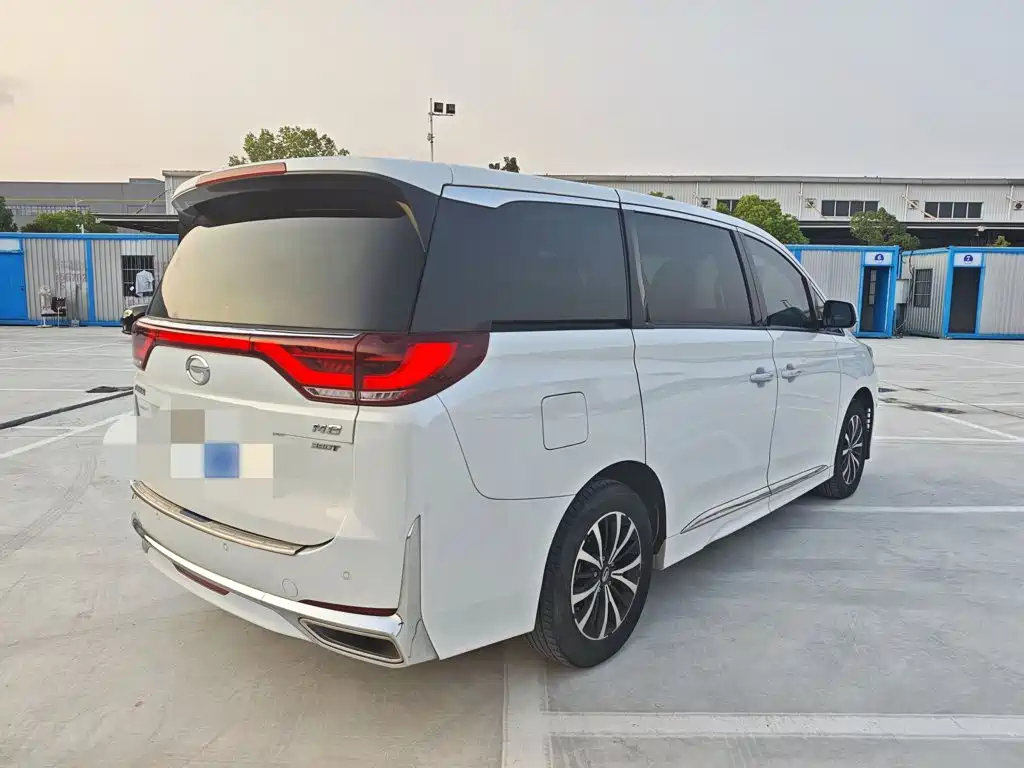 GAC Motor Trumpchi M8 — фото 19