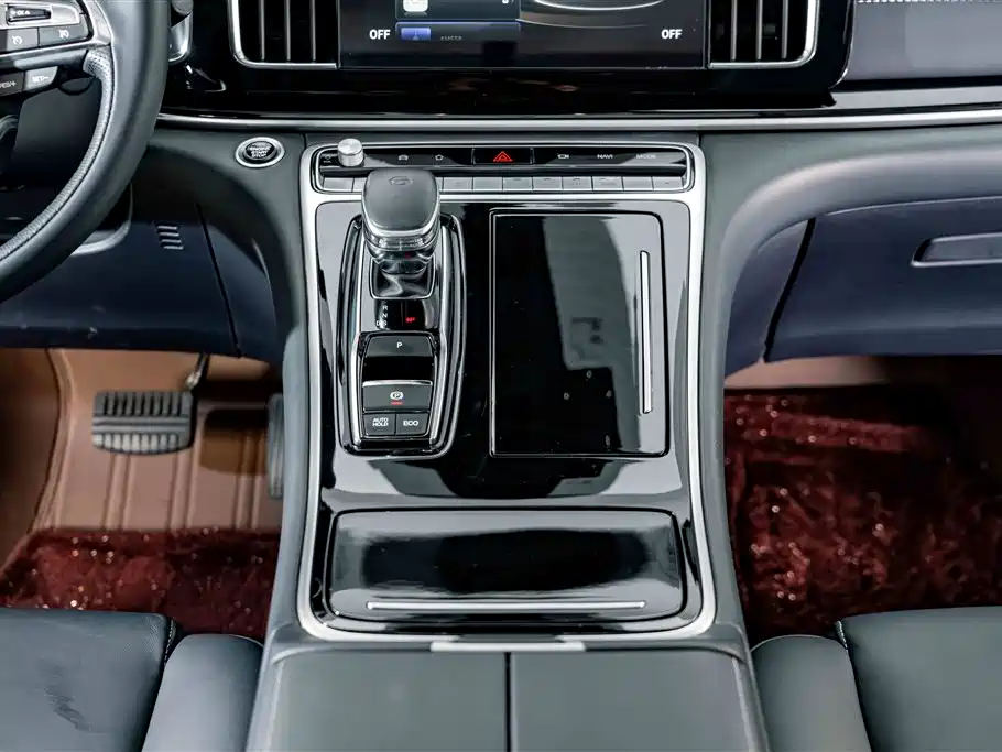 GAC Motor Trumpchi M8 — фото 13