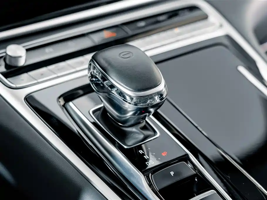 GAC Motor Trumpchi M8 — фото 15