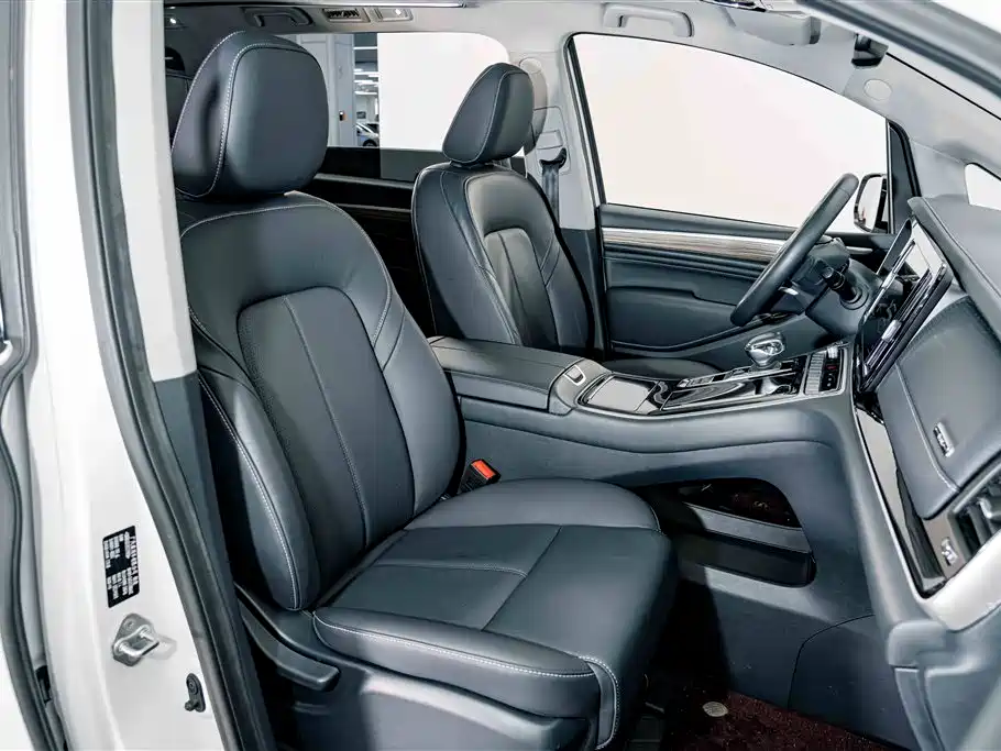 GAC Motor Trumpchi M8 — фото 18