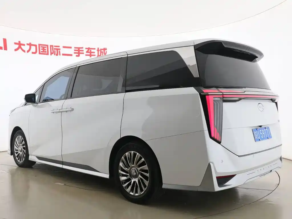 GAC Motor Trumpchi M8 — фото 3