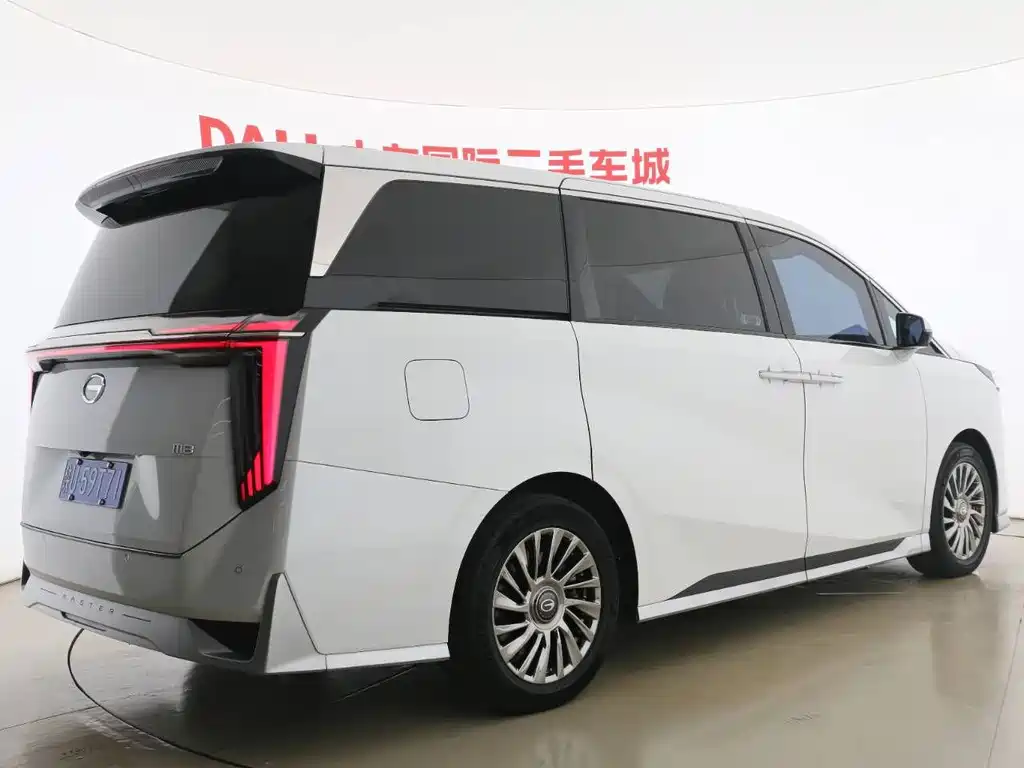 GAC Motor Trumpchi M8 — фото 7