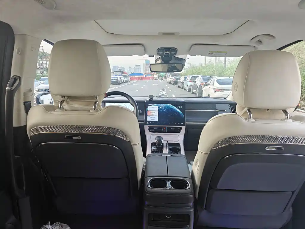 GAC Motor Trumpchi E9 — фото 15