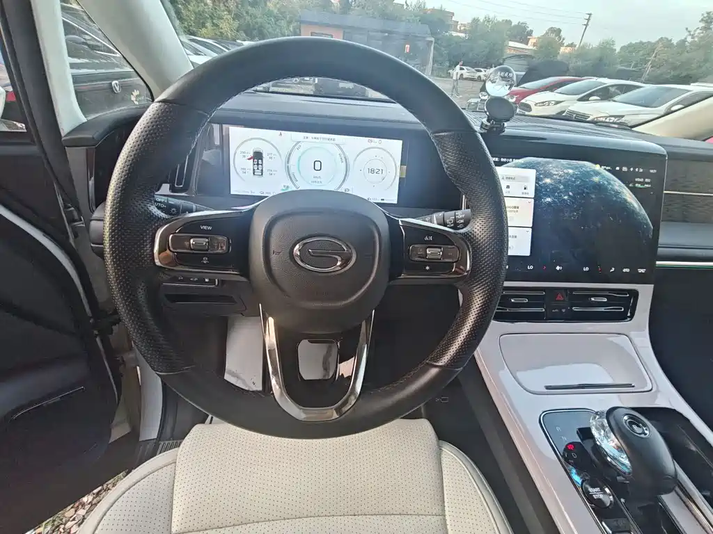 GAC Motor Trumpchi E9 — фото 4