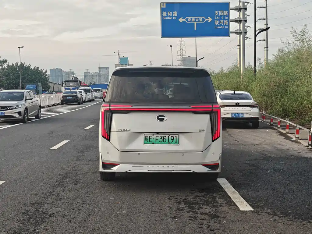 GAC Motor Trumpchi E9 — фото 7