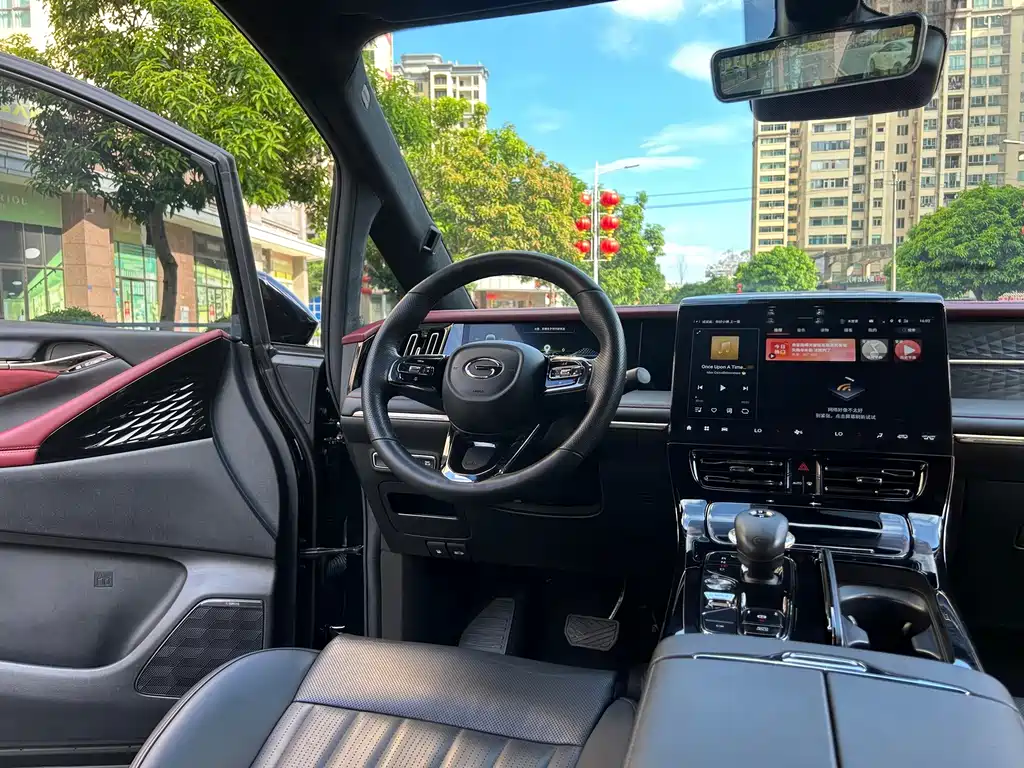 GAC Motor Trumpchi M8 — фото 20