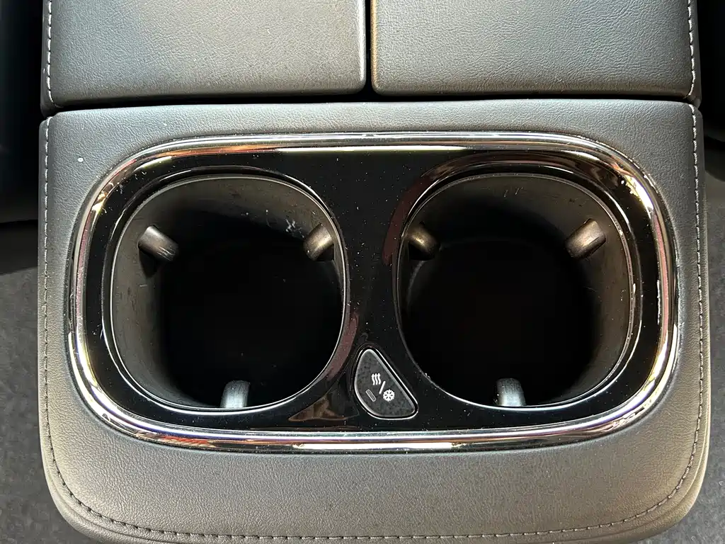 GAC Motor Trumpchi M8 — фото 33