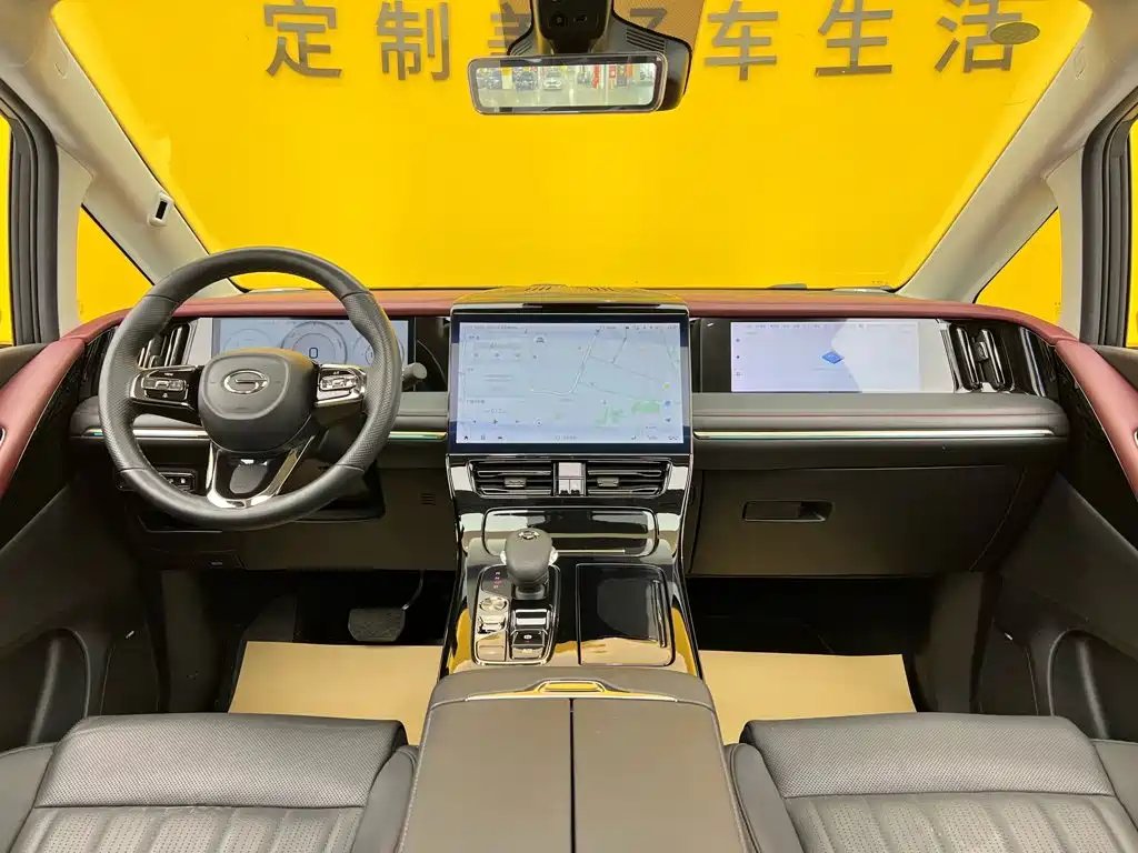 GAC Motor Trumpchi E9 — фото 12