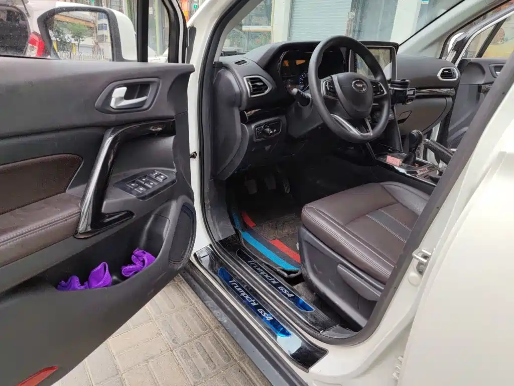 GAC Motor Trumpchi GS4 — фото 17
