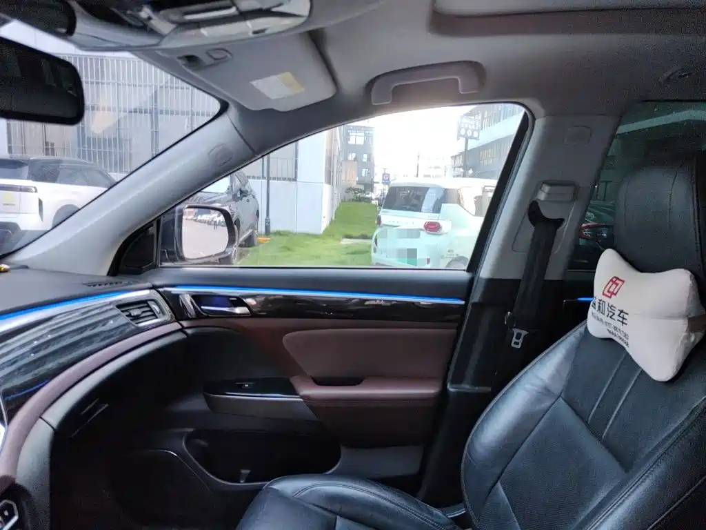 GAC Motor Trumpchi GS8 — фото 19